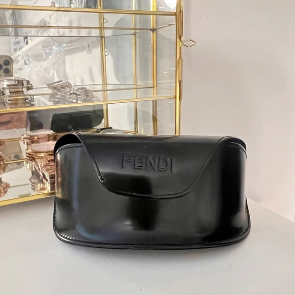 Classy Fendi Sunglass Case - Picture 1 of 3
